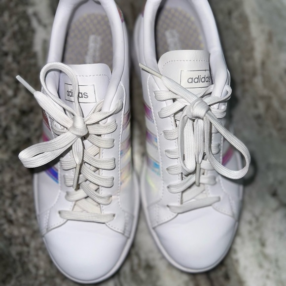 Adidas Grand Court holographic sneakers - SIZE 7 - Picture 10 of 10